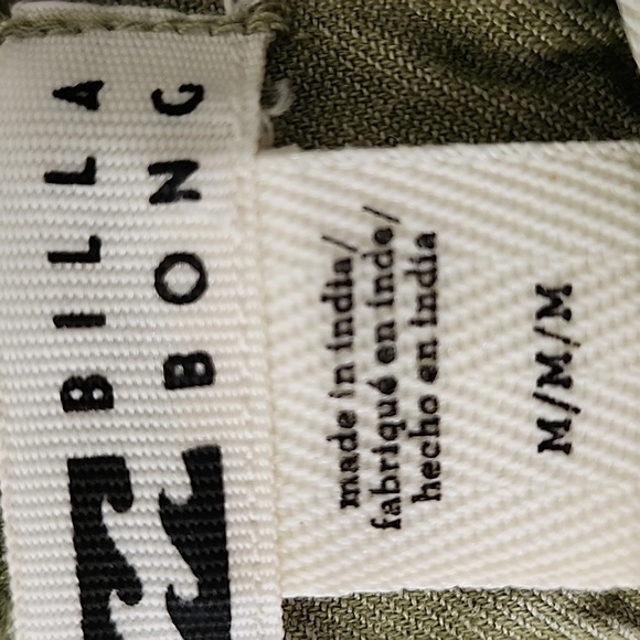 Green Billabong Overalls/Romper Size Medium - Picture 4 of 8